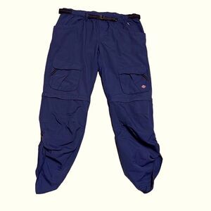 Magellan Women’s 10 Navy Hiking Pants with Zip Off and Button Up Bottoms Pockets